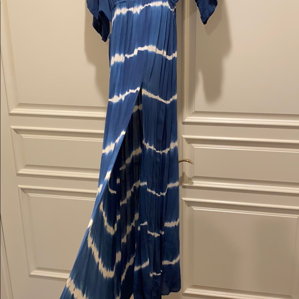 🌟 Tie Dye Stripe Maxi Dress with High Leg Slit- Blue - Picture 3 of 7